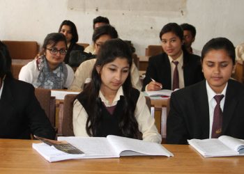 दुई वर्षपछि आजदेखि भौतिक उपस्थितिमा एसईई, पाँच लाख १४ हजार परीक्षार्थी सहभागी
