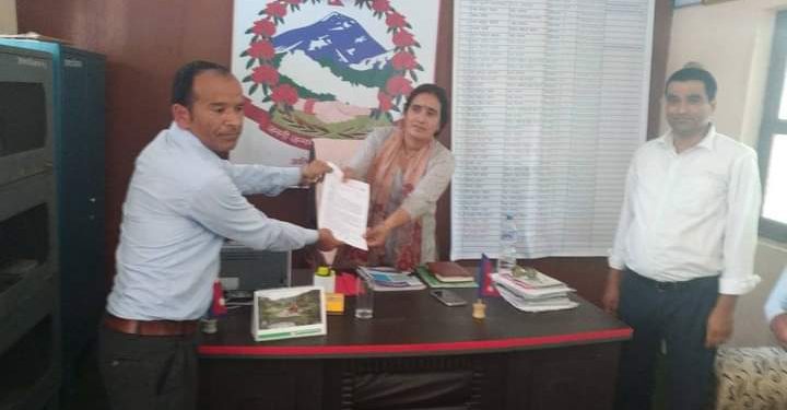क्याम्पस स्थापनाको माग सहित नेपाल शिक्षक संगठनले आलिताललाई बुझायो १० बुँदे ध्यानाकर्षण पत्र