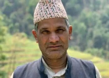 बैतडीमा पैसा बाँड्दै गरेका नेपाली कांग्रेसका कार्यकर्ता पक्राउ