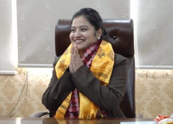 सरुवा भएको नजाने कर्मचारीलाई सामान्य प्रशासन मन्त्रीको चेतावनी : मार्ग प्रशस्त गर्नु, अर्को आउँछ